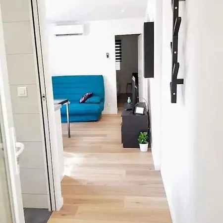 公寓 Climatise Golfe-juan *